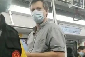 当事人回应深圳地铁上被要求让座